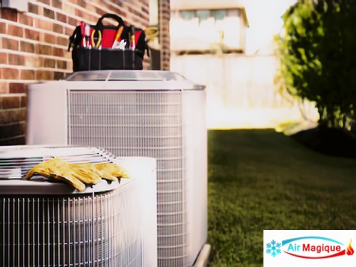 Air conditioner maintenance service in Montreal