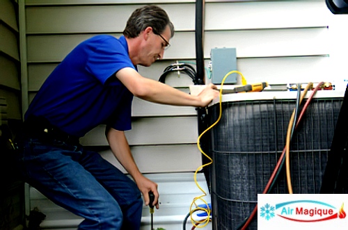 Air conditioner repair service in Montreal