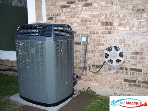 Air conditioner repair service in Montreal